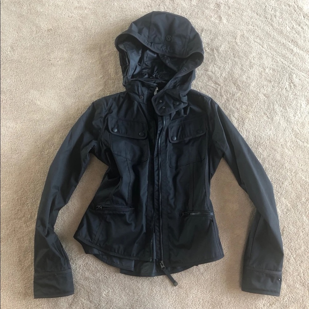 Women’s lulu lemon jacket